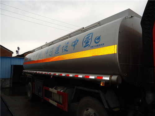 廣州駿逸物流 槽罐車建筑建材運輸?shù)膶I(yè)選擇與國內(nèi)貨運代理服務推薦